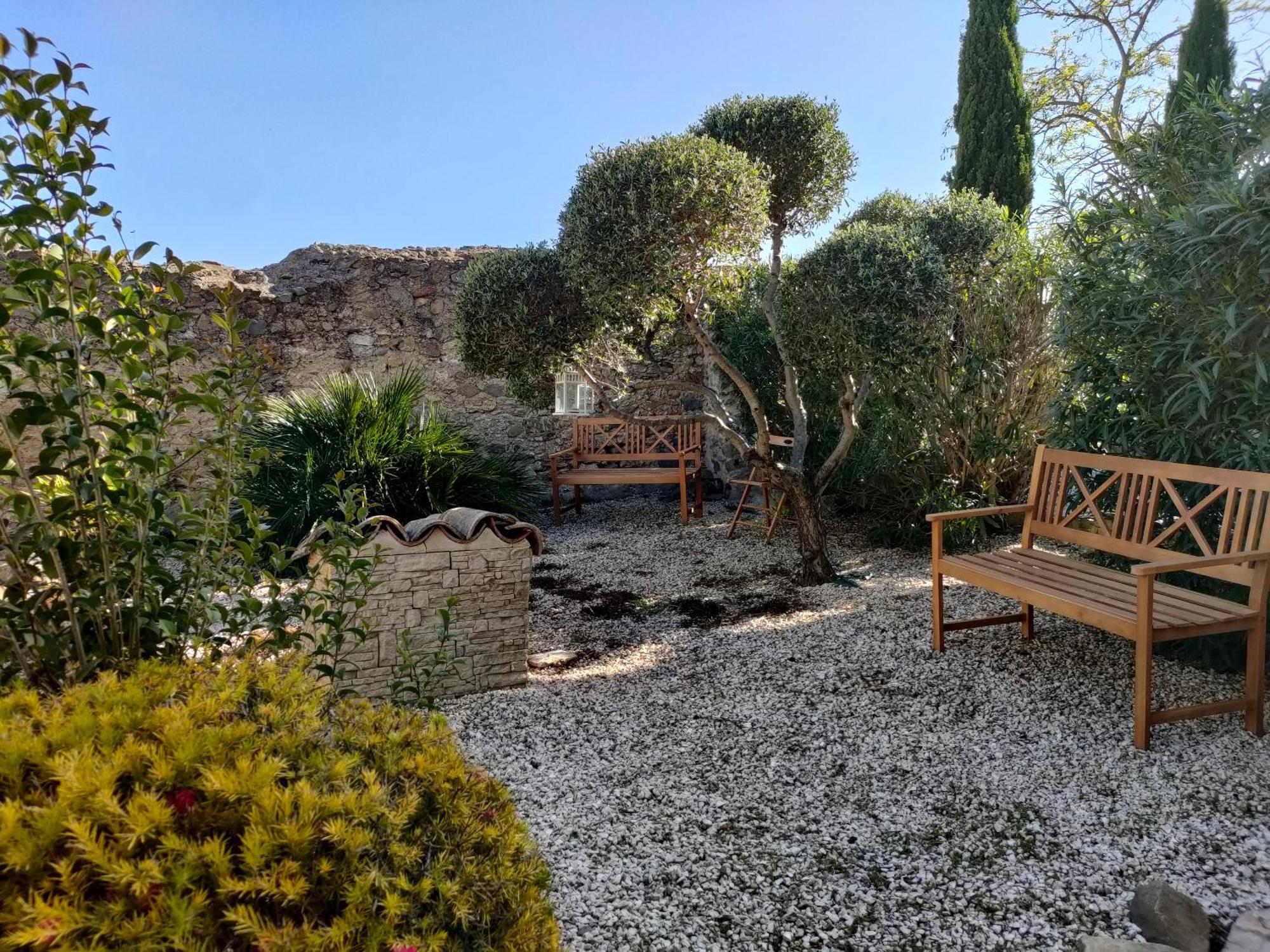 Hotel Restaurant L'Art Des Mets By Cote Jardin Conilhac-Corbieres Exterior photo