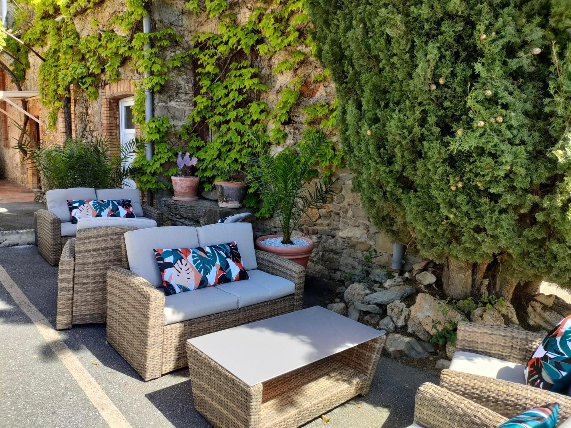 Hotel Restaurant L'Art Des Mets By Cote Jardin Conilhac-Corbieres Exterior photo