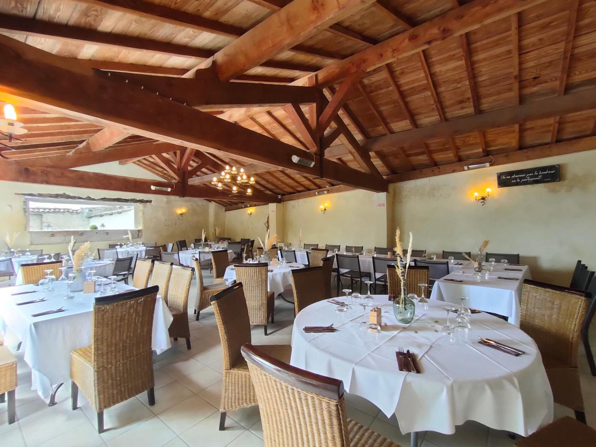 Hotel Restaurant L'Art Des Mets By Cote Jardin Conilhac-Corbieres Exterior photo